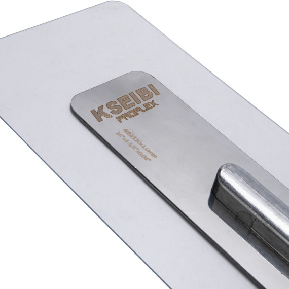 Mejora tus acabados con nuestra llana de PVC resistente | KSEIBI