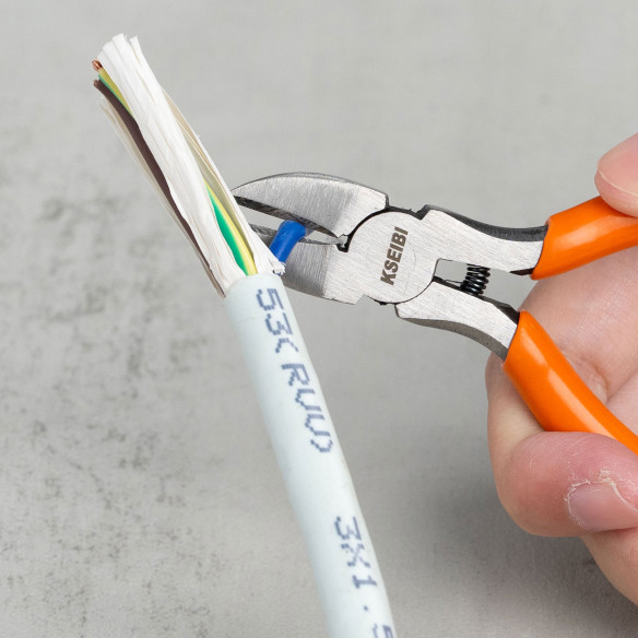 Alicates mini de corte diagonal para trabajos en PVC | KSEIBI