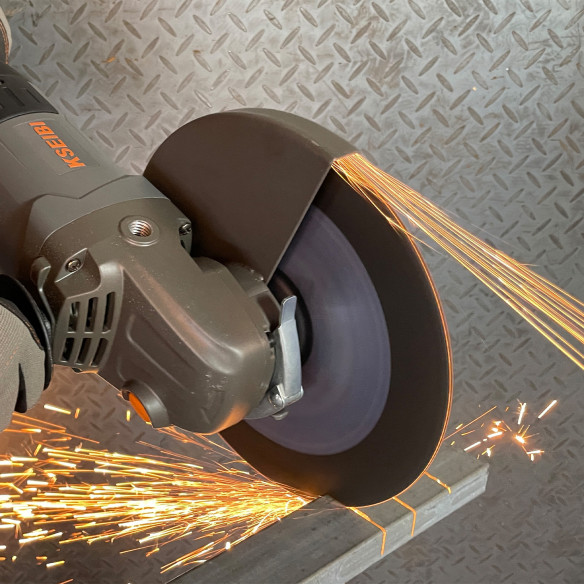 Hochleistungs Winkelschleifer 230 Mm für Profis | KSEIBI