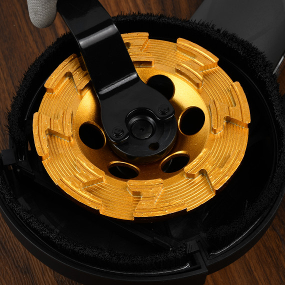 Meuleuse de béton 125 mm 11,5 A KCG 15-125 L | KSEIBI