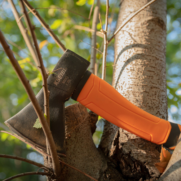 Hacha con mango de fibra de vidrio resistente para trabajos pesados | KSEIBI